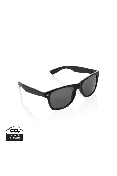 Lunettes de soleil en plastique recyclé GRS