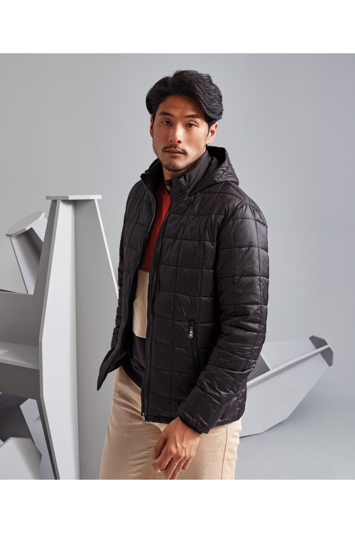 Veste à capuche matelassée