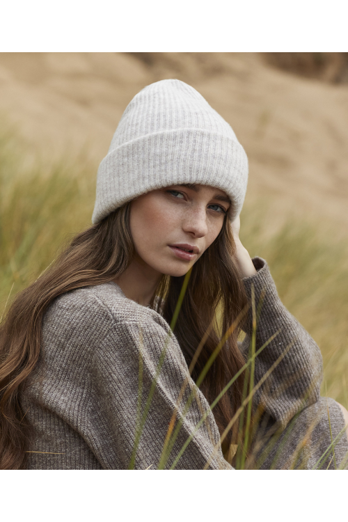 Bonnet Confortable en Maille Côtelée