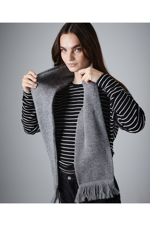 Écharpe en maille classique