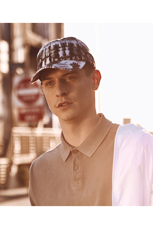 Casquette effet tie dye profil bas (6245TD)