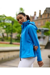 Veste softshell à capuche Venturer à 3 couches pour femme