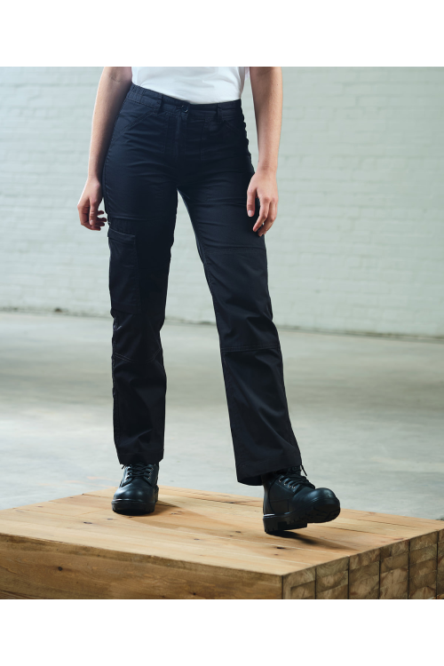 Nouveau pantalon action Femme