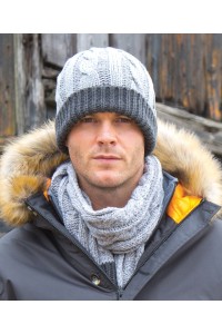 Écharpe en tricot Shades of Grey