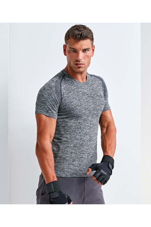 TriDri® Haut performance manches courtes multi-sport "Coupe 3D" sans coutures