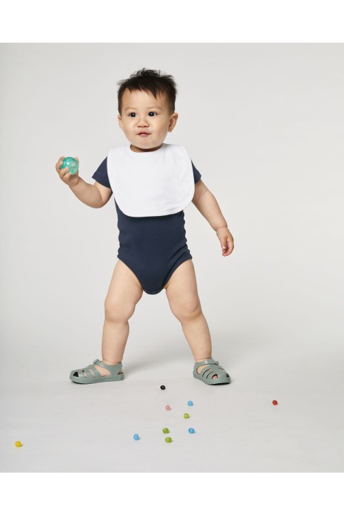 Le bavoir pour bébé