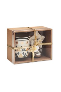 Tasse, soucoupe et infuseur