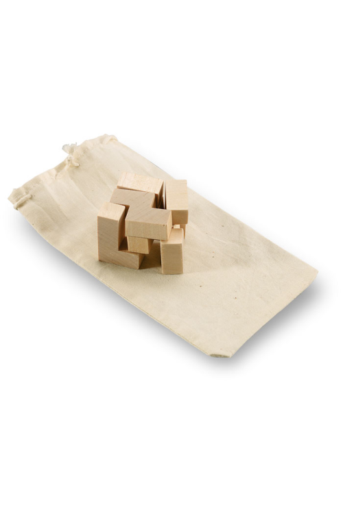 Puzzle en bois dans un sac